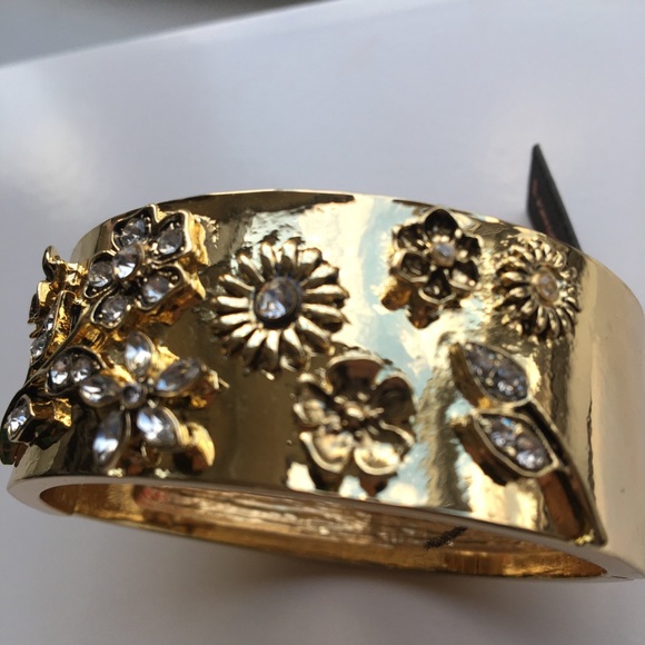 gold toned wide cuff bracelet with flowers and crystals - Picture 8 of 8